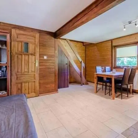 Idea I Caloroczne بيت للعطل